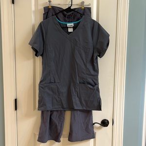 Scrubstar gray scrub set